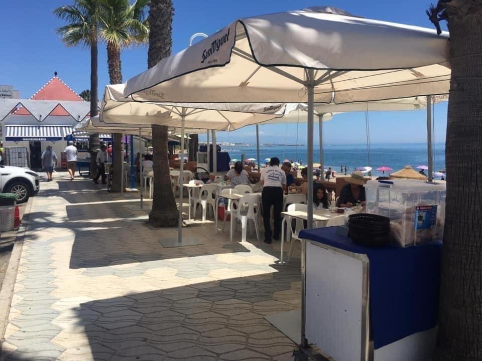 Luxury Beachfront Apartment In Benalmadena Costa Экстерьер фото