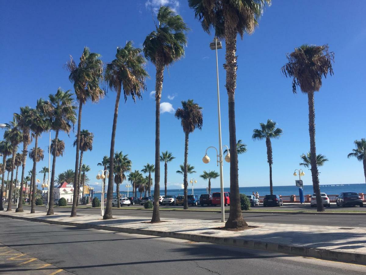 Luxury Beachfront Apartment In Benalmadena Costa Экстерьер фото